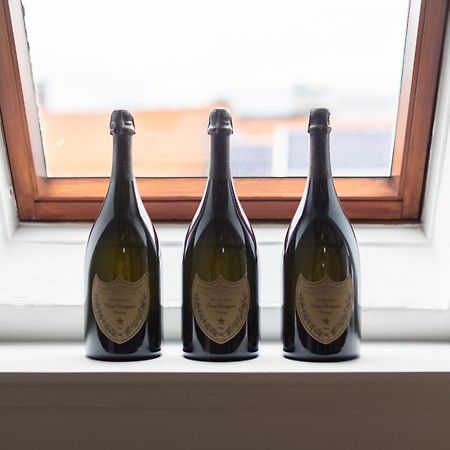 B&B Art And Sleep Antwerpen Eksteriør bilde