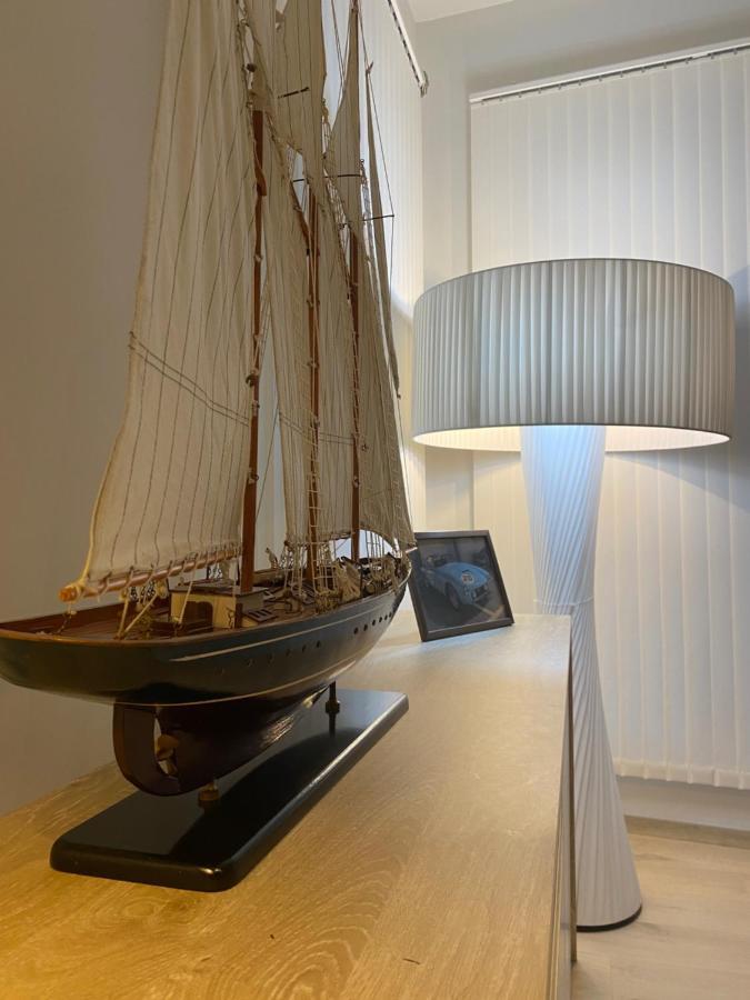 B&B Art And Sleep Antwerpen Eksteriør bilde
